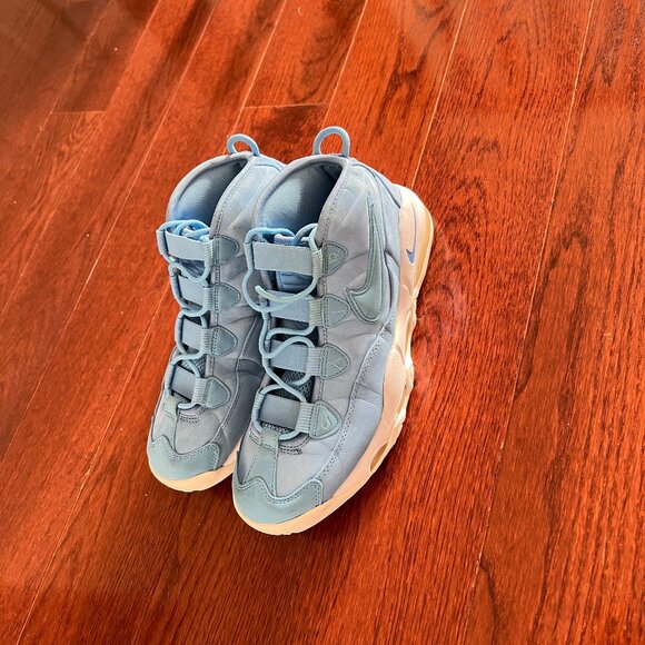 [Classic]- Air Max Uptempo 95 in Carolina Blue [US 9.5] - Picture 3 of 5